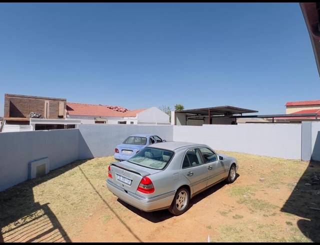 3 BEDROOM HOUSE FOR SALE IN RIVERLEA